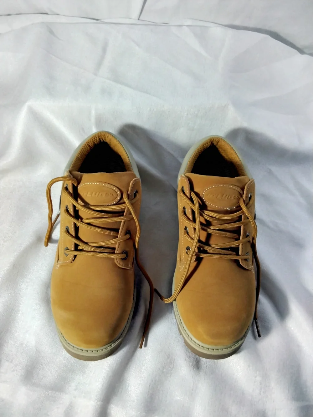 Lugz Men's Suede Tan Work-Style Lace-Up Shoes